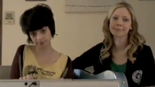 "Pregnant Women Are Smug": Funny Cuz It's True